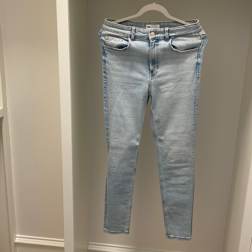 Zara high waisted stretchy light blue skinny jeans